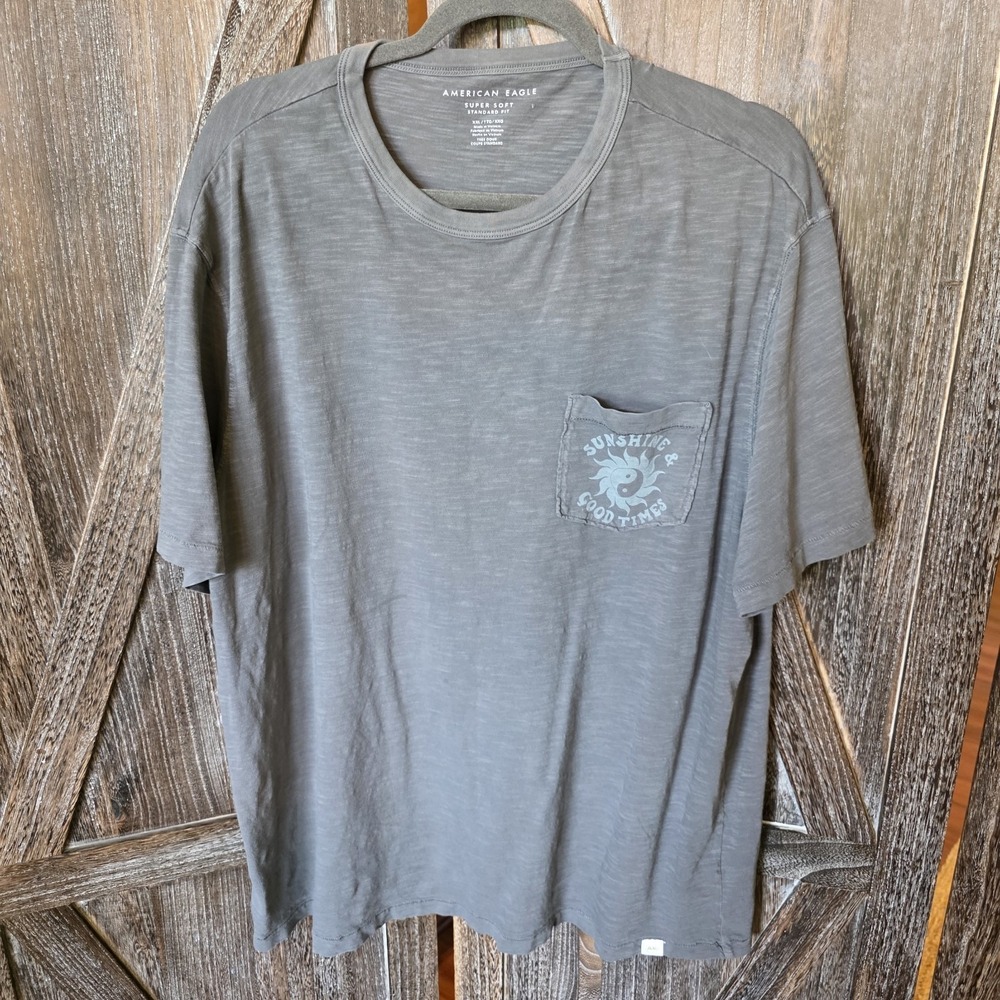 American Eagle Shirt Adult Size‎ XXL Gray Graphic Super Soft Short Sleeve Tee